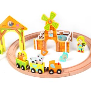 С този дървен комплект играчки ще можете да представите на децата си фермерския живот